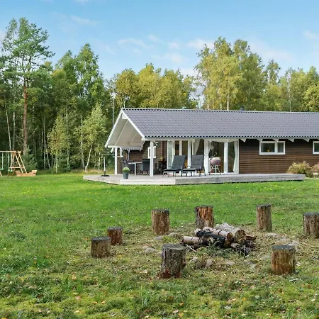Thomasine - 1-5km From The Sea In Ne Jutland By Interhome * Laeso
