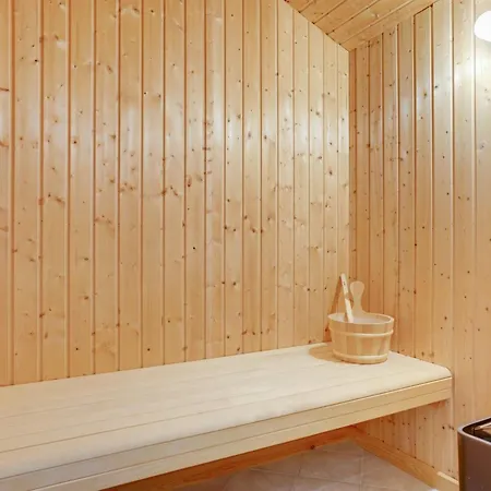 Сasa de vacaciones Thomasine - 1-5km From The Sea By Interhome