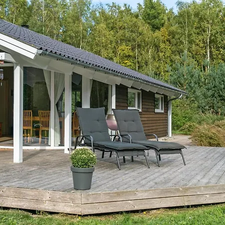 Thomasine - 1-5km From The Sea By Interhome * Laeso